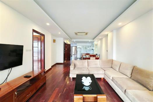 Paranomic lake view 3 bedroom apartment for rent in Tay Ho