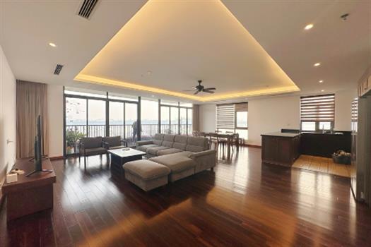 Spacious 04 bedroom apartment for rent in Tay Ho, balcony & Lakeview