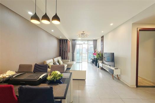 Furnished 2 bedroom apartment for rent in Watermark, Tay ho. Pool & Gym