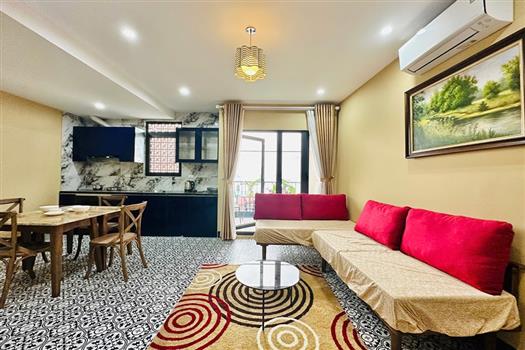 Bright 2 bedroom apartment in Yen Phu Tay Ho with decorative patterned flooring