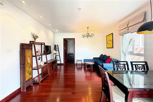 Bright 01 bedroom apartment for rent in Au Co Tay Ho, Lakeview