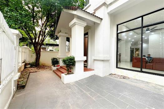 Exceptional 4-Bedroom Villa in Vinhomes Riverside: Your Dream Home Awaits