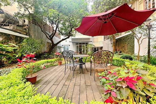 Luxury villa on To Ngoc Van, Tay Ho, 300sqm, 4 beautiful bedrooms
