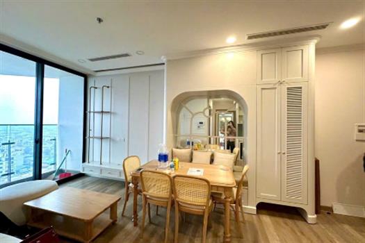 Elegant 2 Bedroom Apartment in Solforest, Ecopark, full furnished