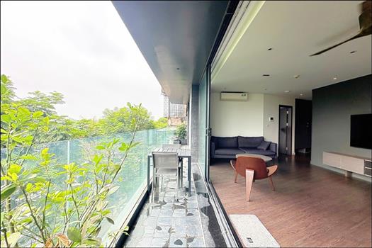 Lake view 2 bedroom apartment for rent in Truc Bach, Ba Dinh