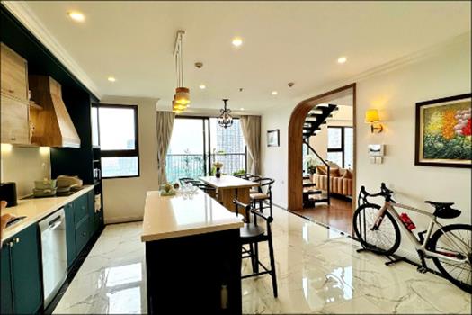 Stunning duplex 3 bedroom apartment for rent in Sky Oasis, Ecopark