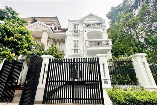 Beautiful white house for rent in Ciputra, Tay Ho