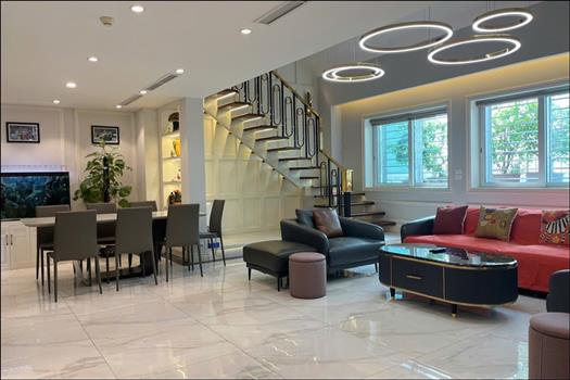 Beautiful duplex 3 bedrooms apartment for rent in E4 Ciputra