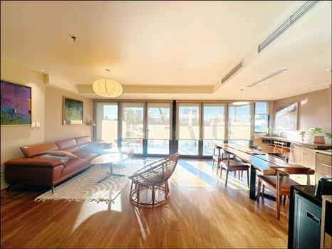 A super spacious 2 bedroom apartment in Tay Ho for rent