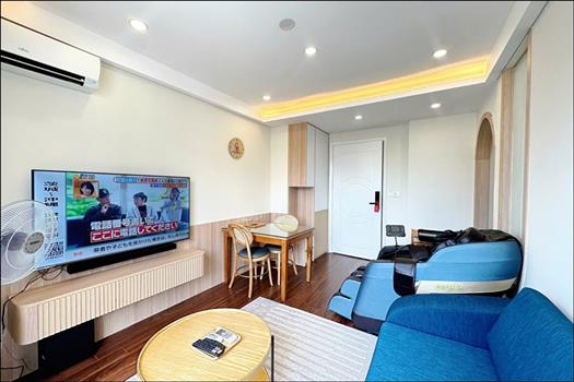 Amazing high floor 1 bedroom apartment  in Ba Dinh district
