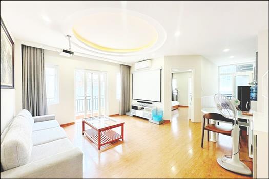 Cozy and simply 1 bedroom apartment in Ba Dinh, near Thu Le Park