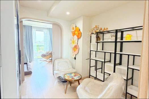 Nice house with large view and elevator in The Manor Central Park