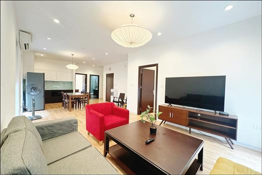 Beautiful 3 bedrooms apartment in Tu Hoa, Tay Ho