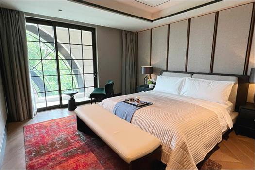Luxury 3 bedrooms apartment in The Grand Ritz-Carlon Hang Bai street