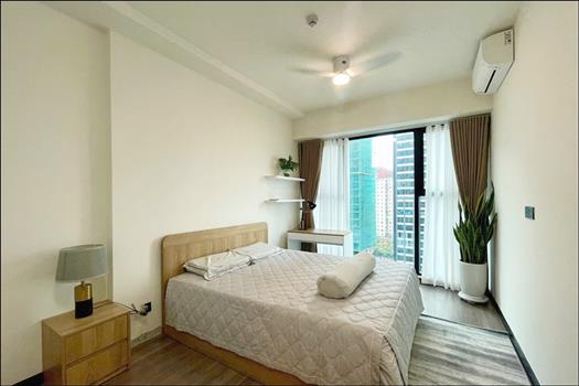 Nice and bright apartment in Heritage Westlake, Tay Ho