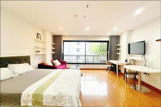 Amazing 1 bedroom apartment in Hai Ba Trung, near Thong Nhat Park