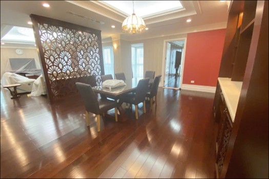 Super spacious 4 bedrooms apartment for rent in The Link Ciputra