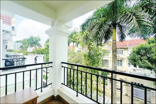White house with 5 bedroom in Ciputra, Tay Ho