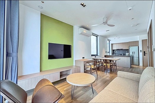 1 bedroom lake view apartment in Tay Ho