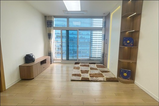 3-bedroom apartment with basic furnishings in Keangnam