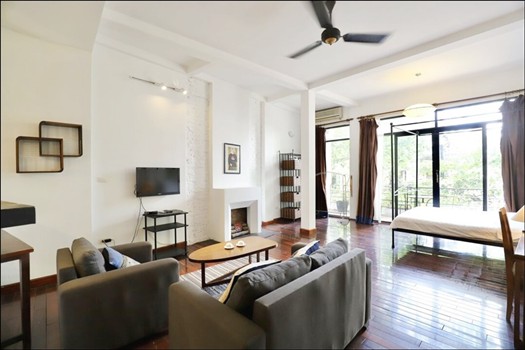 Classic and cheap 1 bedroom apartment in Ba Dinh
