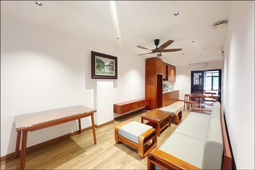 Cozy 2 bedroom apartment for rent in Truc Bach area, Ba Dinh