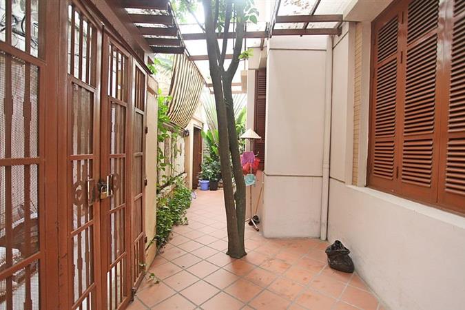 beautiful house for rent in yen phu village tay ho dist 2 16133