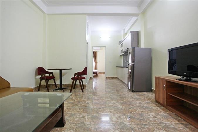 best price 1 bedroom apartment for rent in hoang hoa tham 3 82617