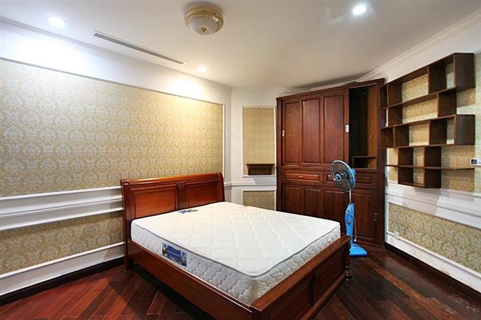 duplex 5 bedroom apartment for rent in royal city 012 91377