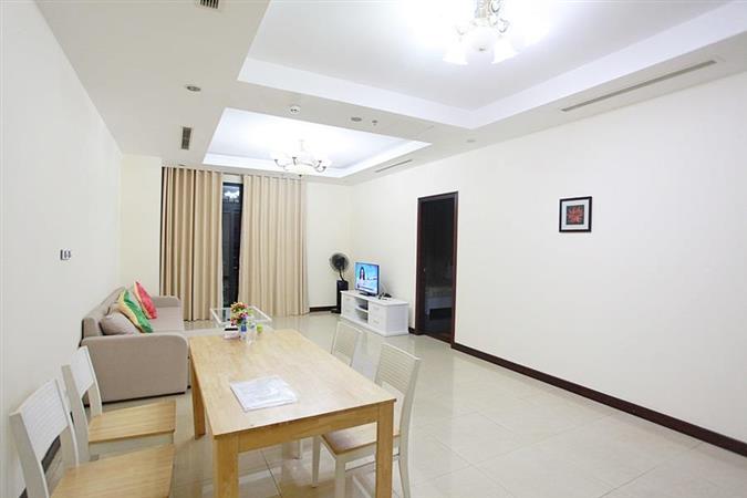 high view and cheap price 2 bedrooms apartment for rent in royal city 3 24567