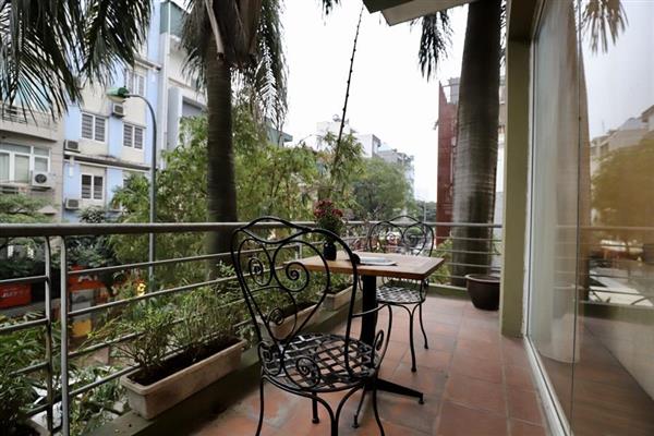 Appealing apartment on Linh Lang Street, Ba Dinh Dist, lovely balcony