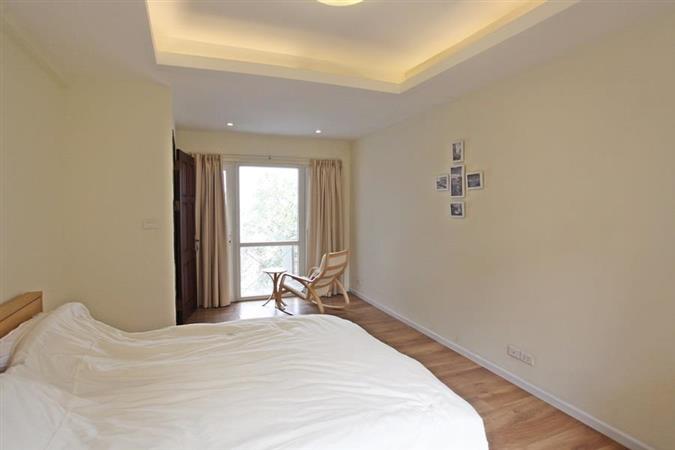 large and light apartment in trich sai 12 46586