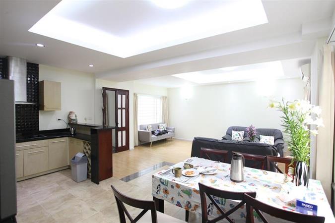 large and light apartment in trich sai 7 29524