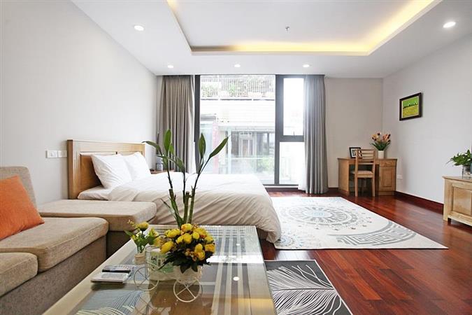 large one bedroom apartment for rent in kim ma ba dinh dist 17 01731