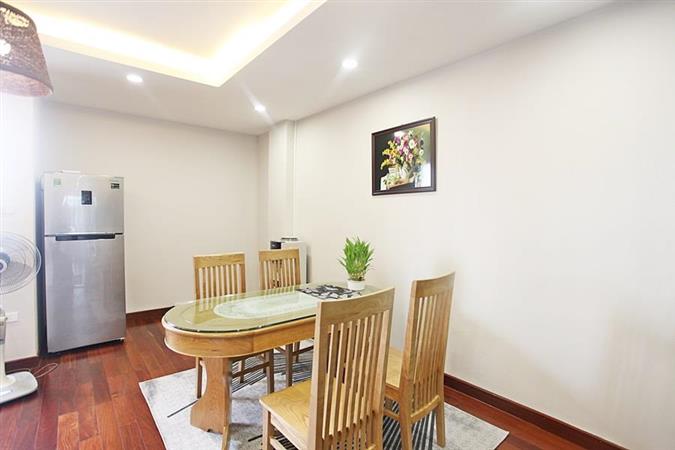 large one bedroom apartment for rent in kim ma ba dinh dist 7 57341