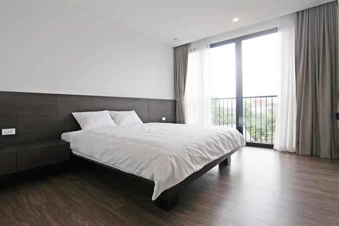 modern 3 bedroom apartment for rent in to ngoc van 19 15100