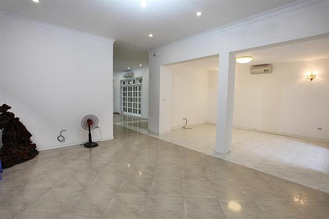 nice and spacious 4 bedroom house for rent in ciputra balcony 5 83116