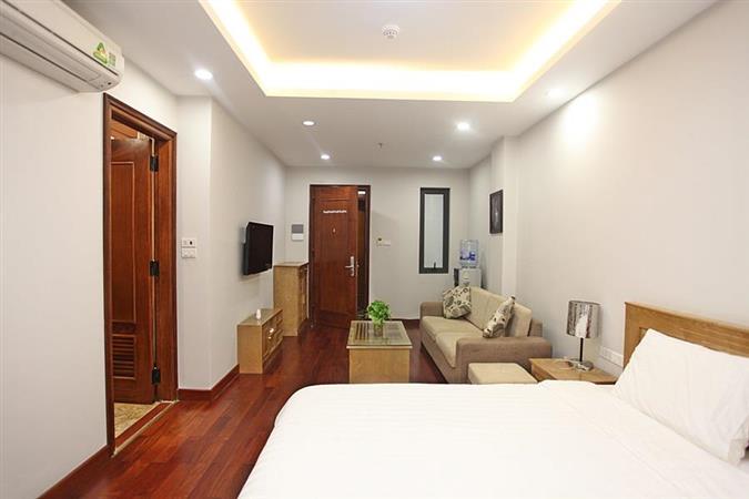 nicely well organised studio apartment for rent in ba dinh kim ma street 6 14497