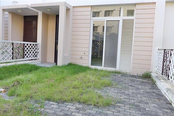 peaceful 4 storey house for rent in splendora partially funished 2 08483