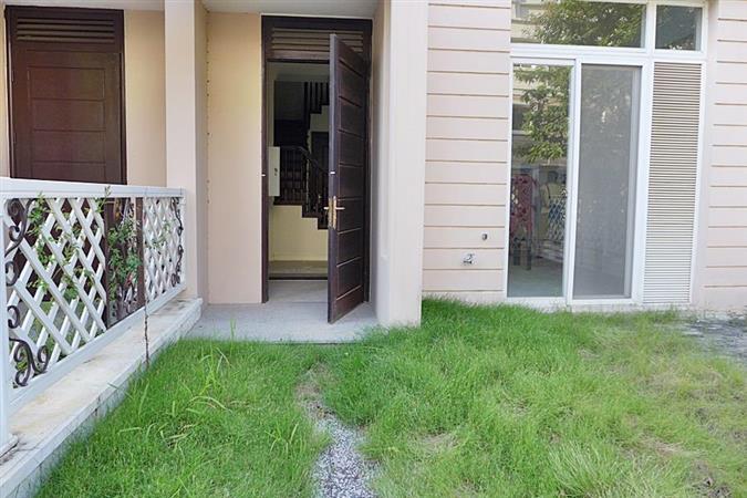 peaceful 4 storey house for rent in splendora partially funished 3 50143