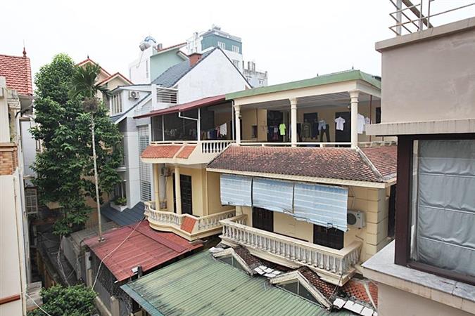 quiet 3 bedroom house for rent in tay ho dist with terrace 026 79969