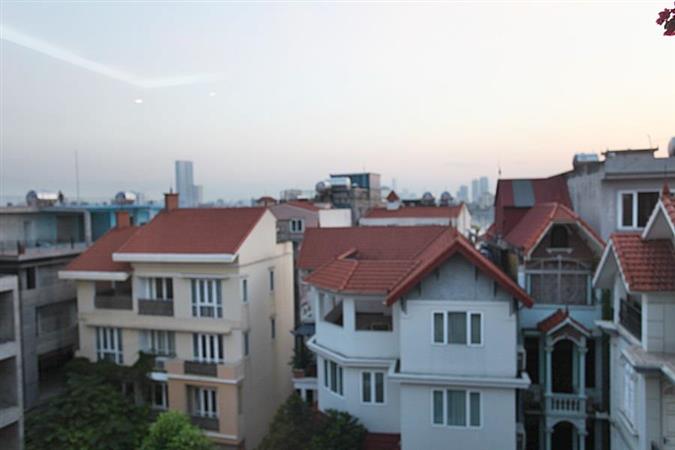 spacious 1 bedroom apartment for rent in tay ho dist balcony 003 88515