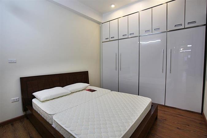 spacious 1 bedroom apartment for rent in tay ho dist balcony 008 81451