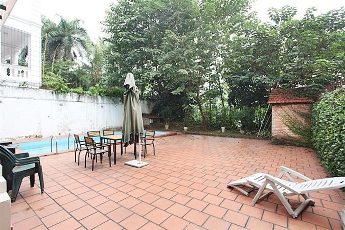 swimming pool 5 bedroom house in to ngoc van big courtyard 002 51368