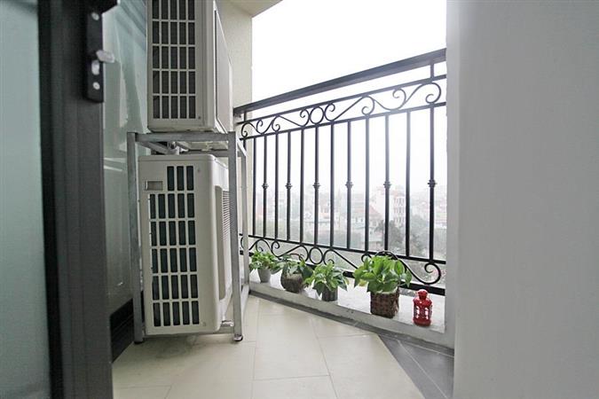 very nice apartment for rent in tan hoang minh 12 89809