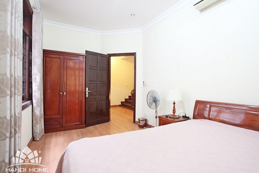 best deal 5 bedrooms villa in ciputra 17 04424