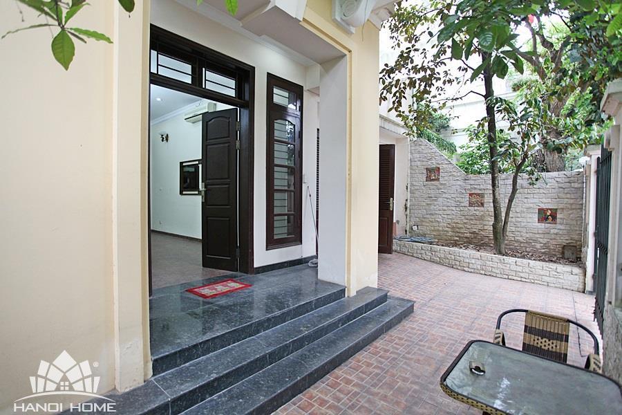 best deal 5 bedrooms villa in ciputra 2 31447
