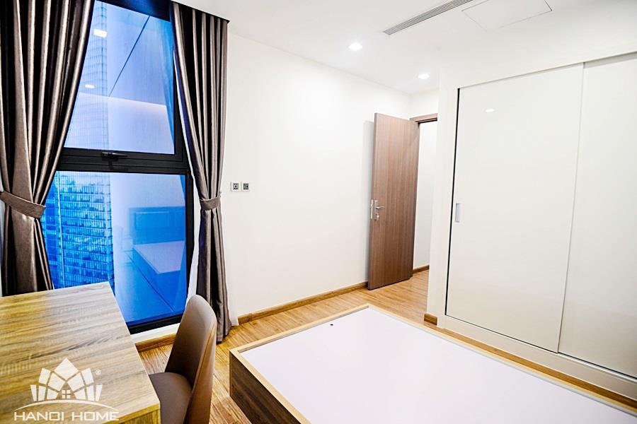 brand new 2 bedroom apartment in m1 metropolis lieu giai ba dinh dist 007 79341