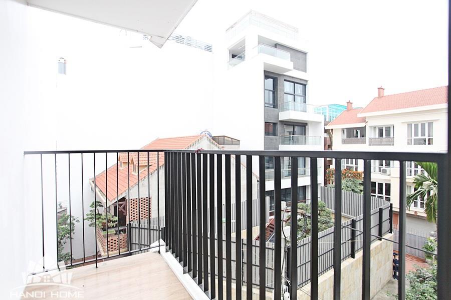 brand new modern high quality apartment for rent in dang thai mai street tay ho 7 76128