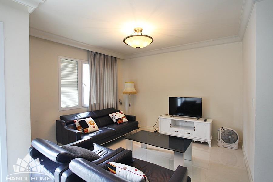 clean and beautiful terrace house in splendora 5 bedrooms 18 00014